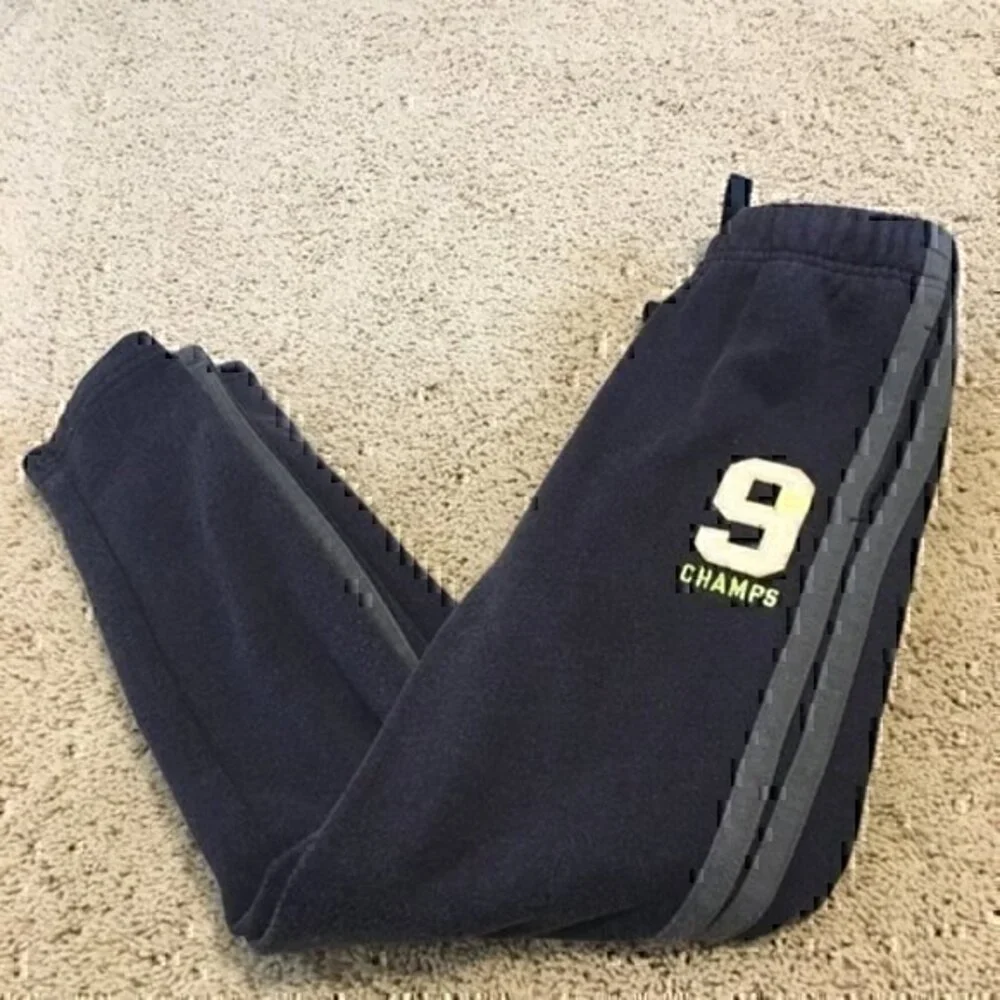 Boys size 10 navy Osh Kosh sweatpants